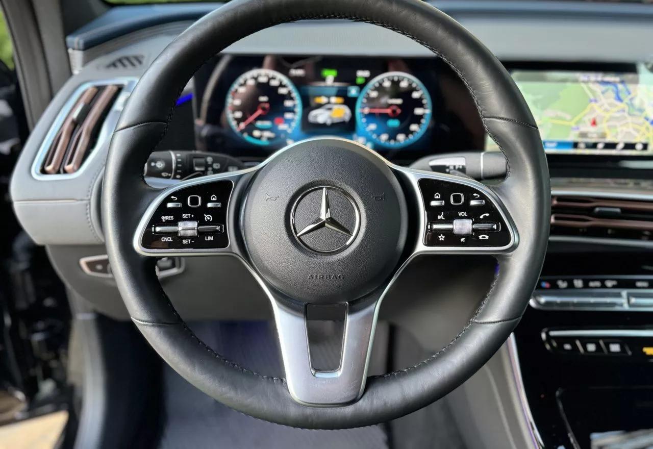 Mercedes-Benz EQC  2021thumbnail261