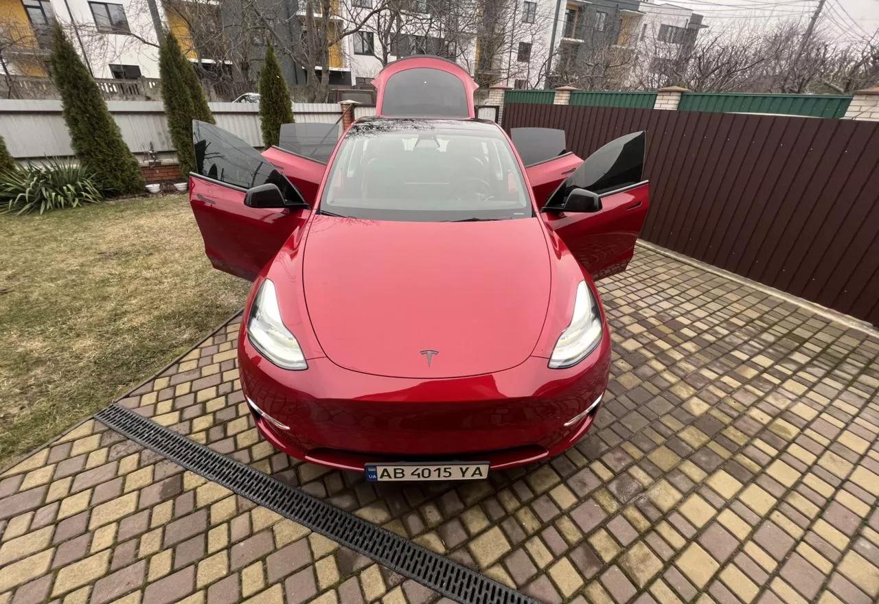 Tesla Model Y  82 kWh 2022thumbnail91