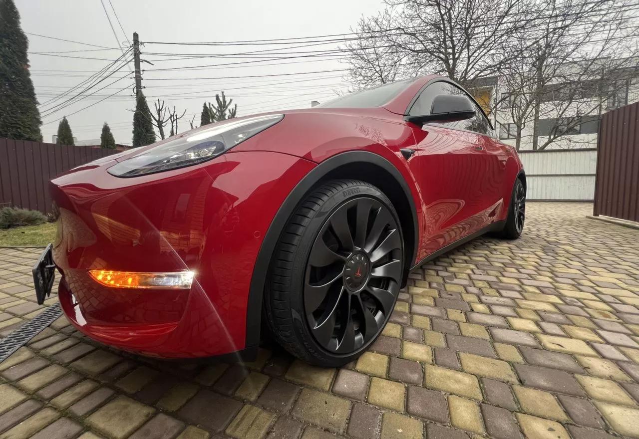 Tesla Model Y  82 kWh 2022thumbnail421