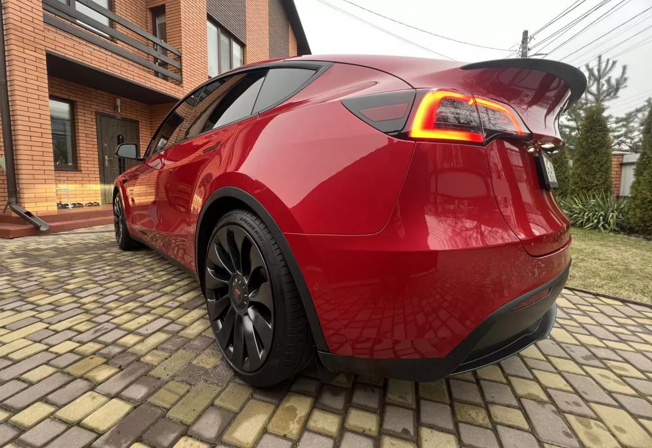 Tesla Model Y  82 kWh 2022441