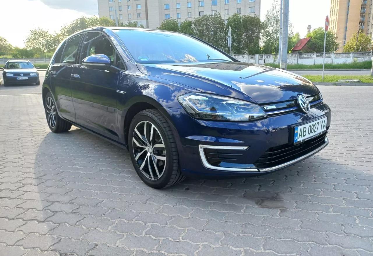 Volkswagen e-Golf  35.8 kWh 202001