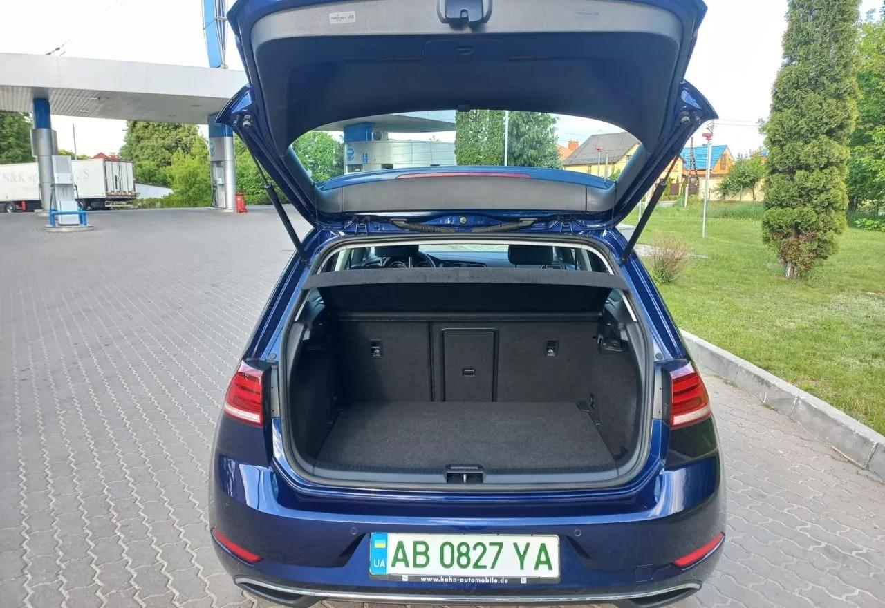 Volkswagen e-Golf  35.8 kWh 2020thumbnail31
