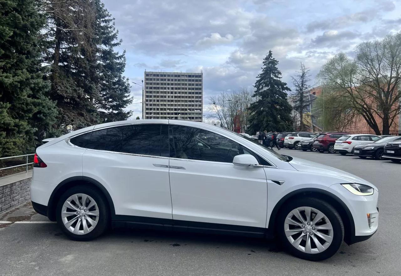 Tesla Model X  75 kWh 2018thumbnail51