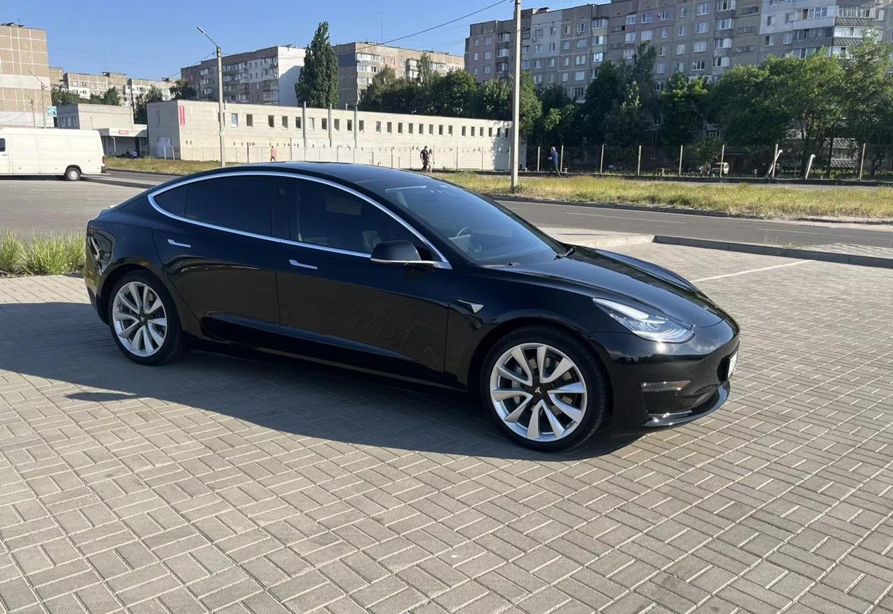 Tesla Model 3  80.5 kWh 202051