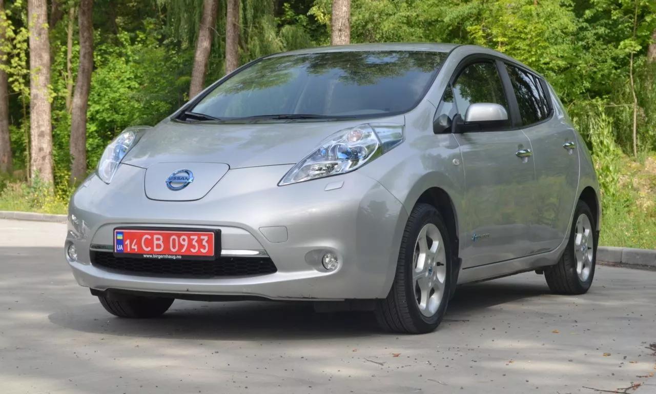Nissan Leaf  24 kWh 201201