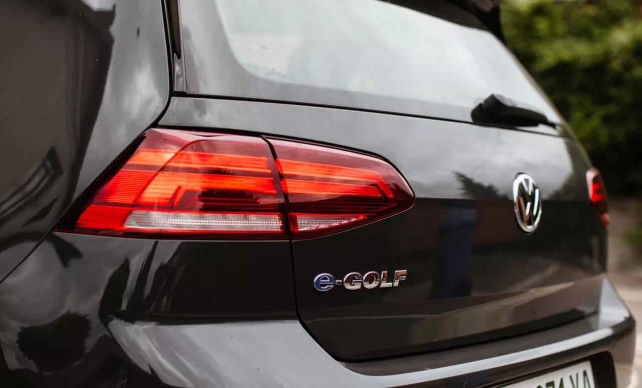 Volkswagen e-Golf  36 kWh 2020thumbnail91