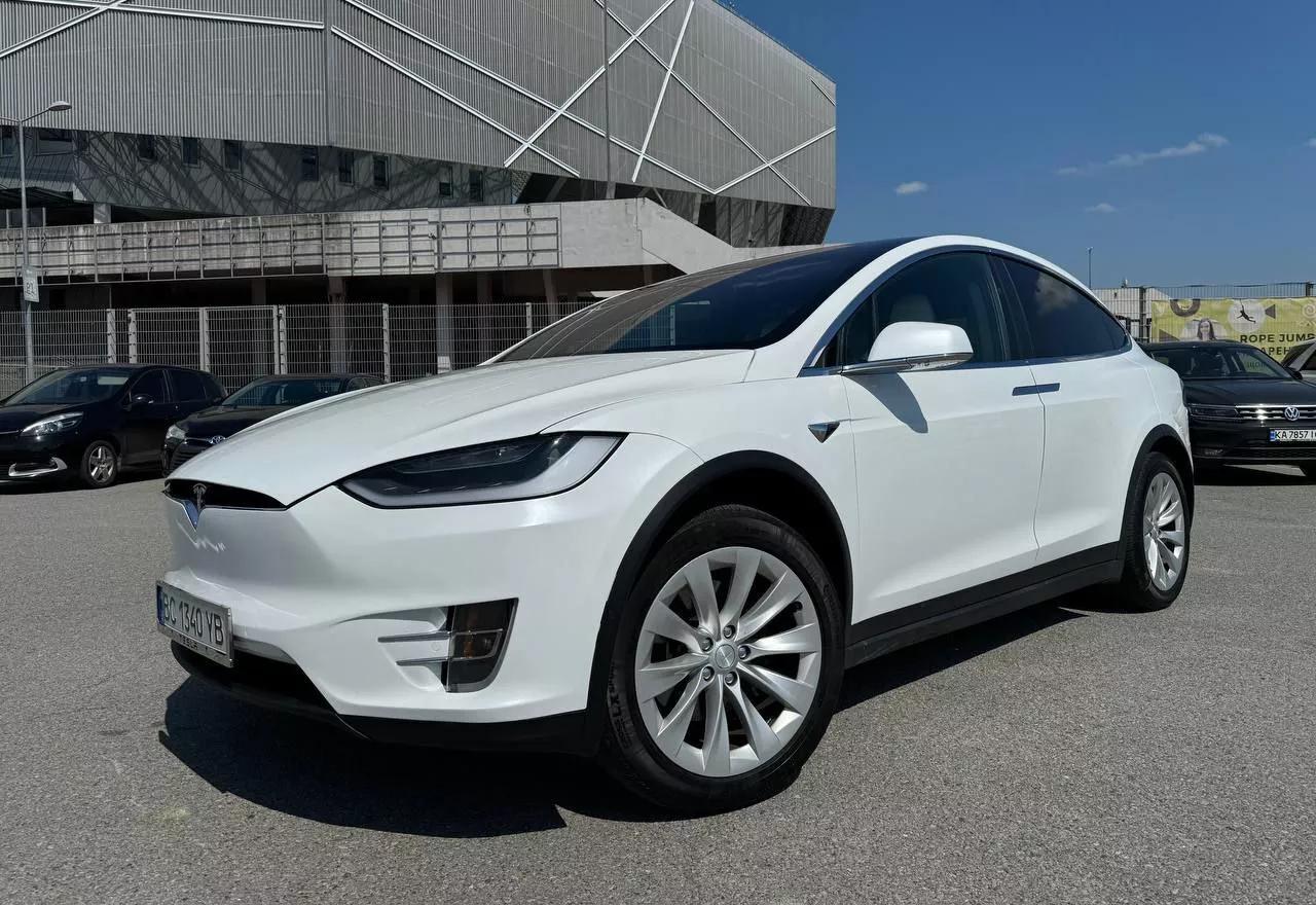 Tesla Model X  75 kWh 2018thumbnail01