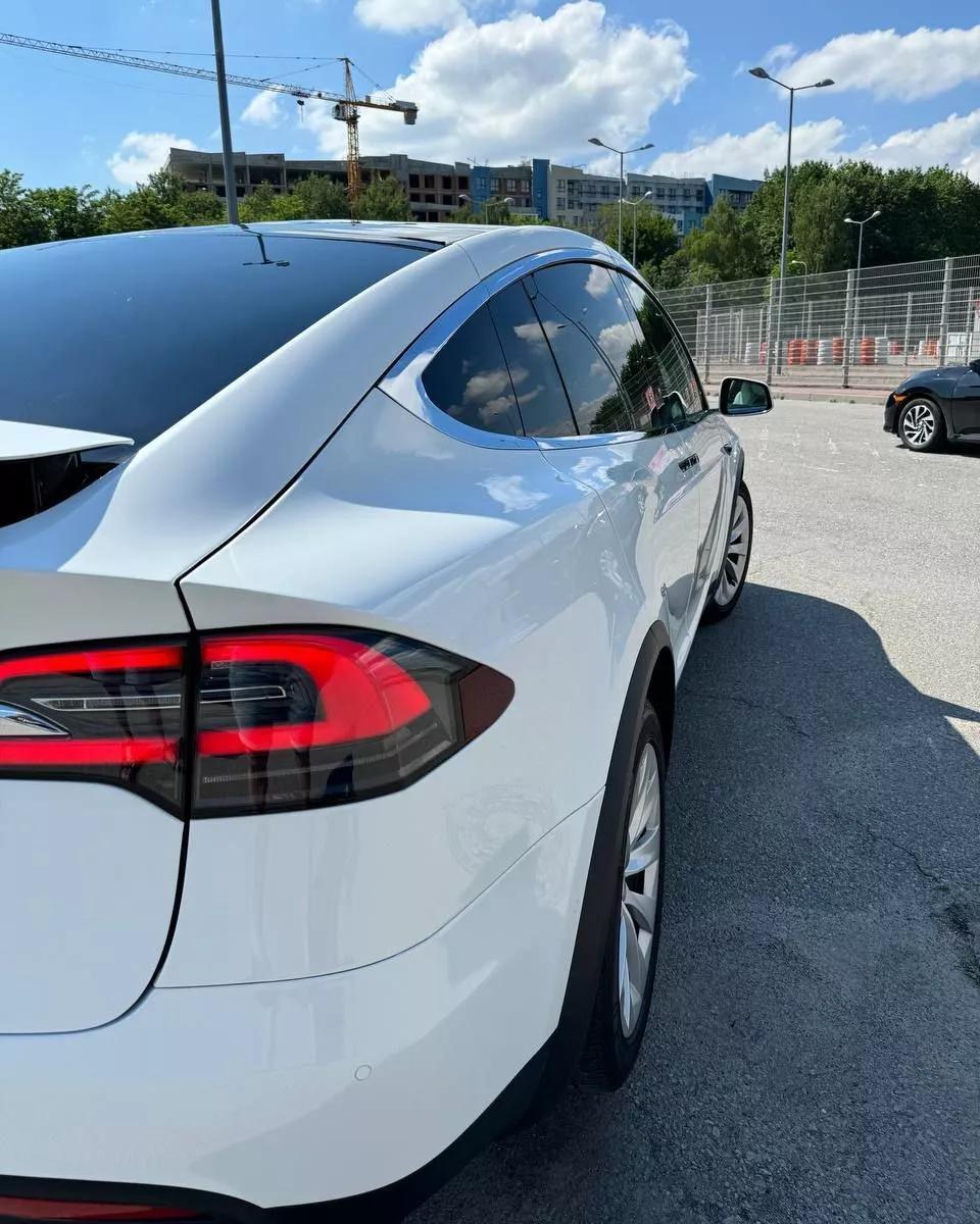 Tesla Model X  75 kWh 2018101