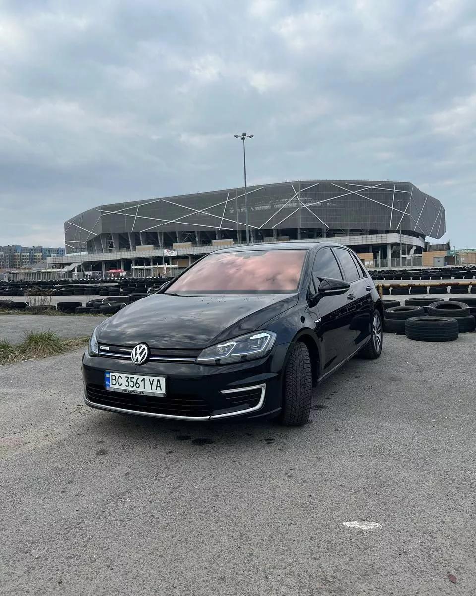 Volkswagen e-Golf  201911