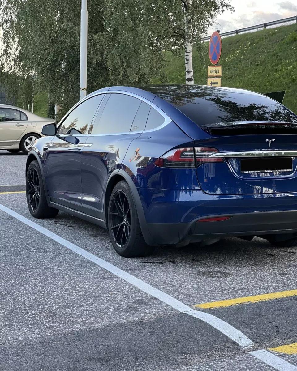 Tesla Model X  75 kWh 201731