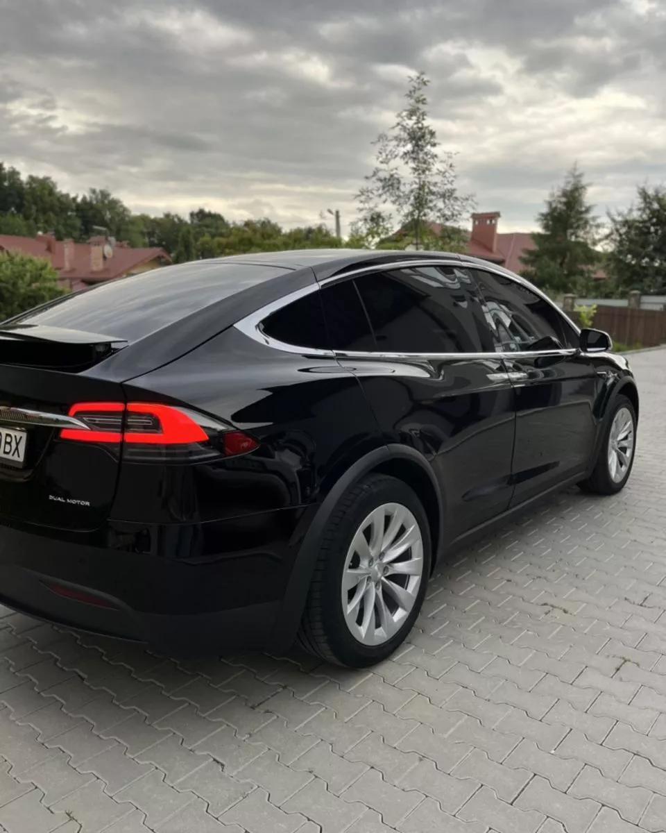 Tesla Model X  100 kWh 2020401