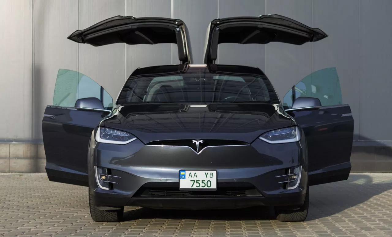 Tesla Model X  100 kWh 201801