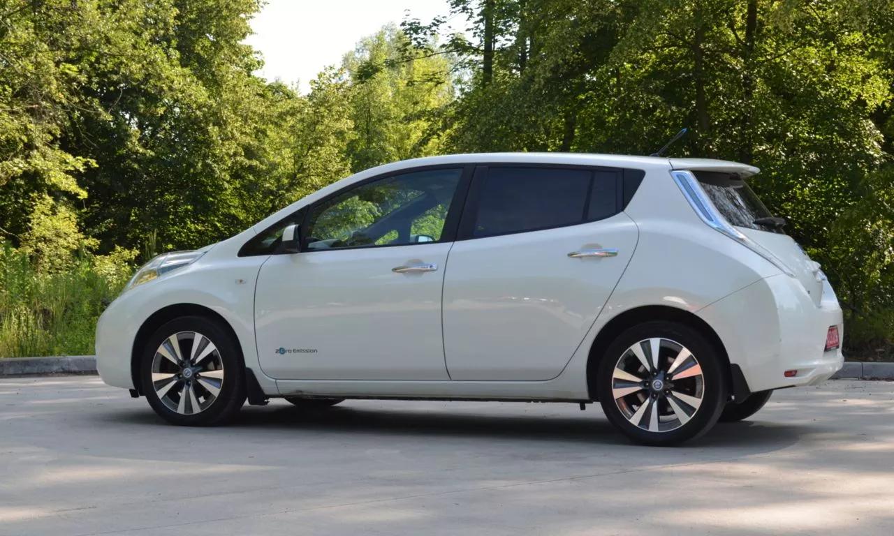 Nissan Leaf  24 kWh 2014thumbnail151
