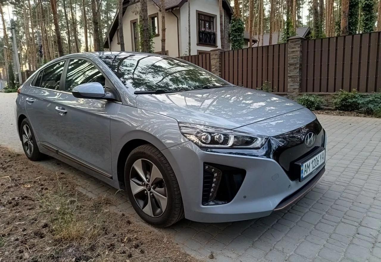 Hyundai Ioniq  28 kWh 2018181