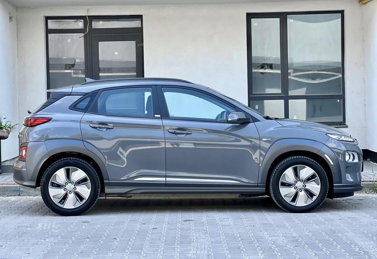Hyundai Kona  39 kWh 2020thumbnail211