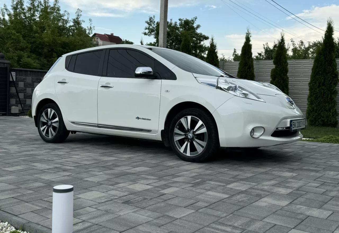 Nissan Leaf  24 kWh 2013191