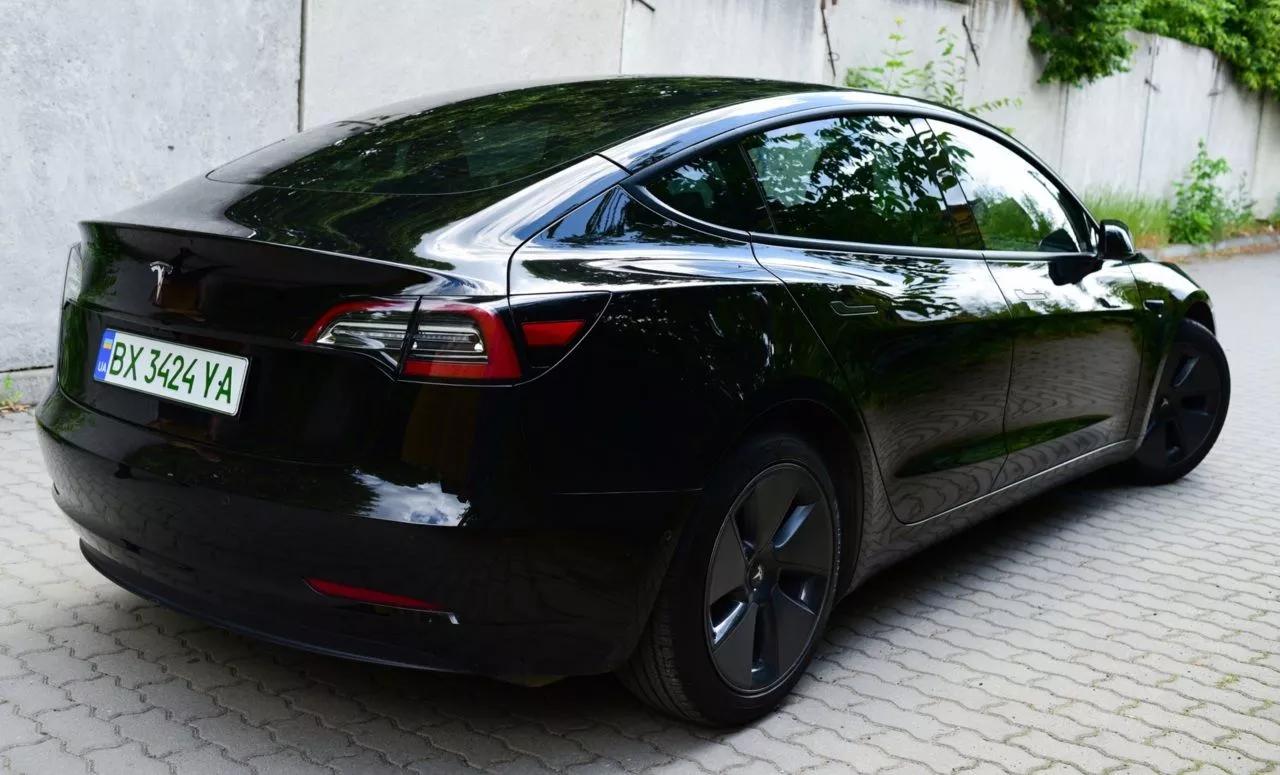 Tesla Model 3  54 kWh 2021111