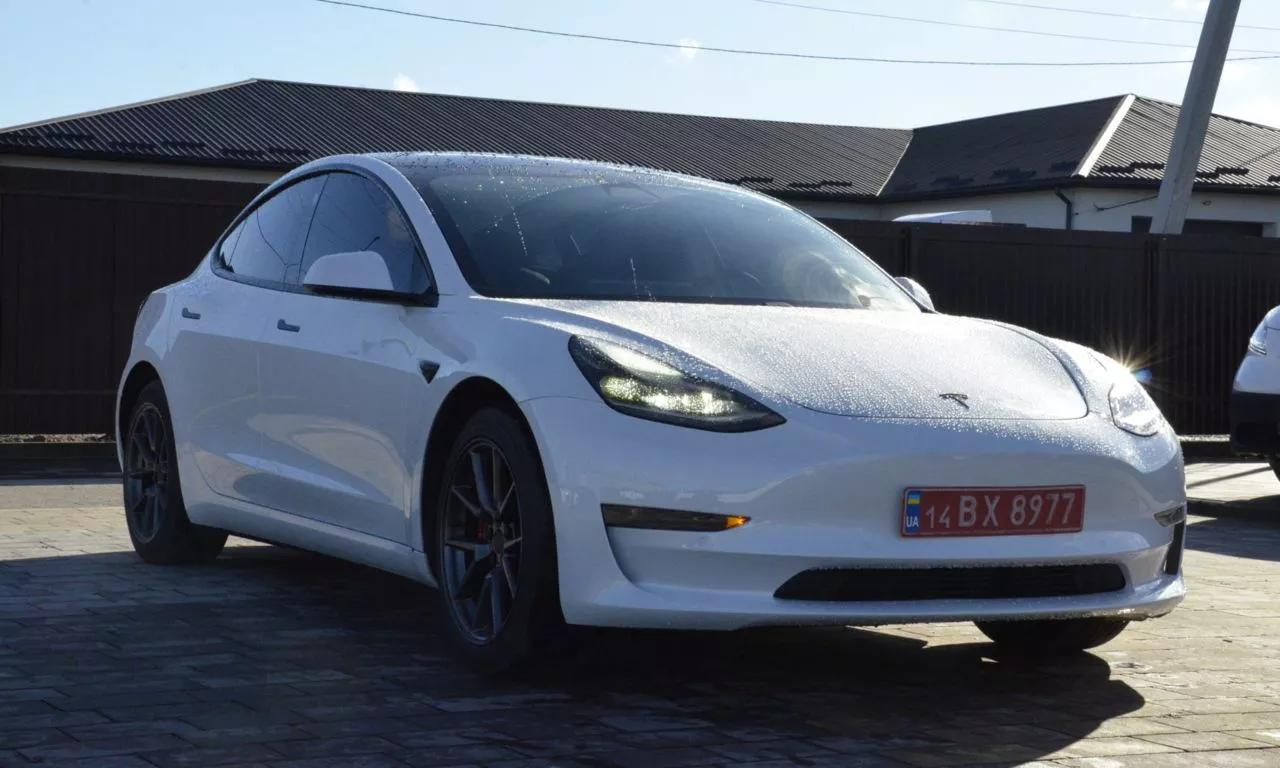 Tesla Model 3  54 kWh 202111
