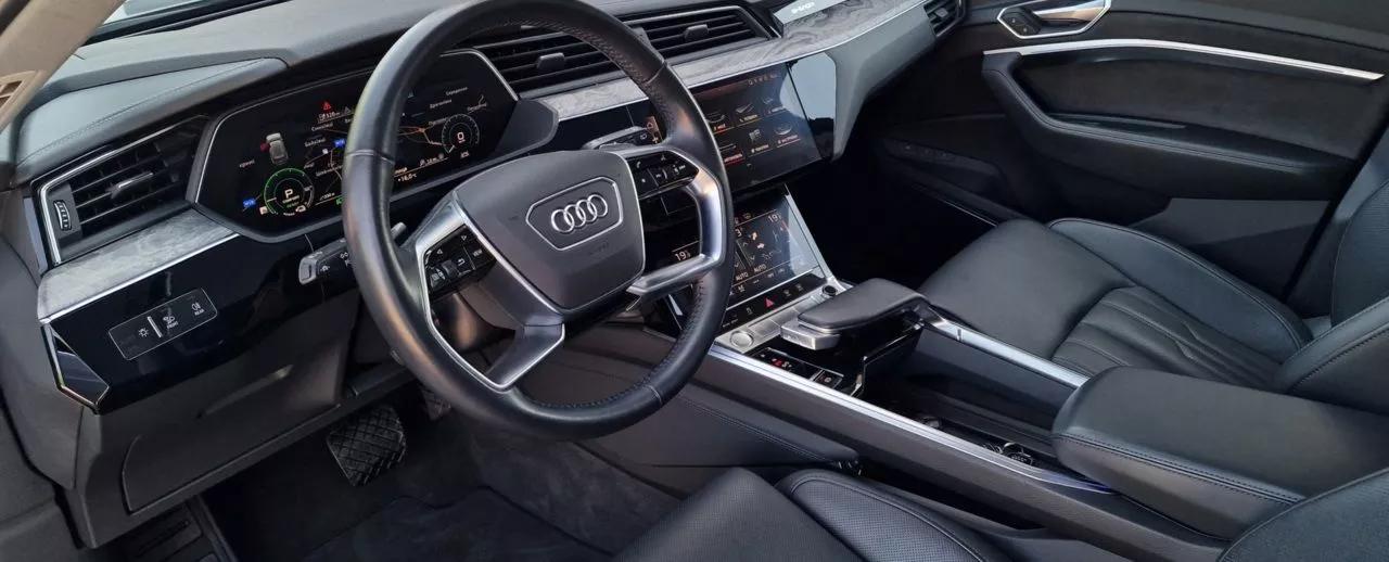 Audi E-tron  95 kWh 2019thumbnail331