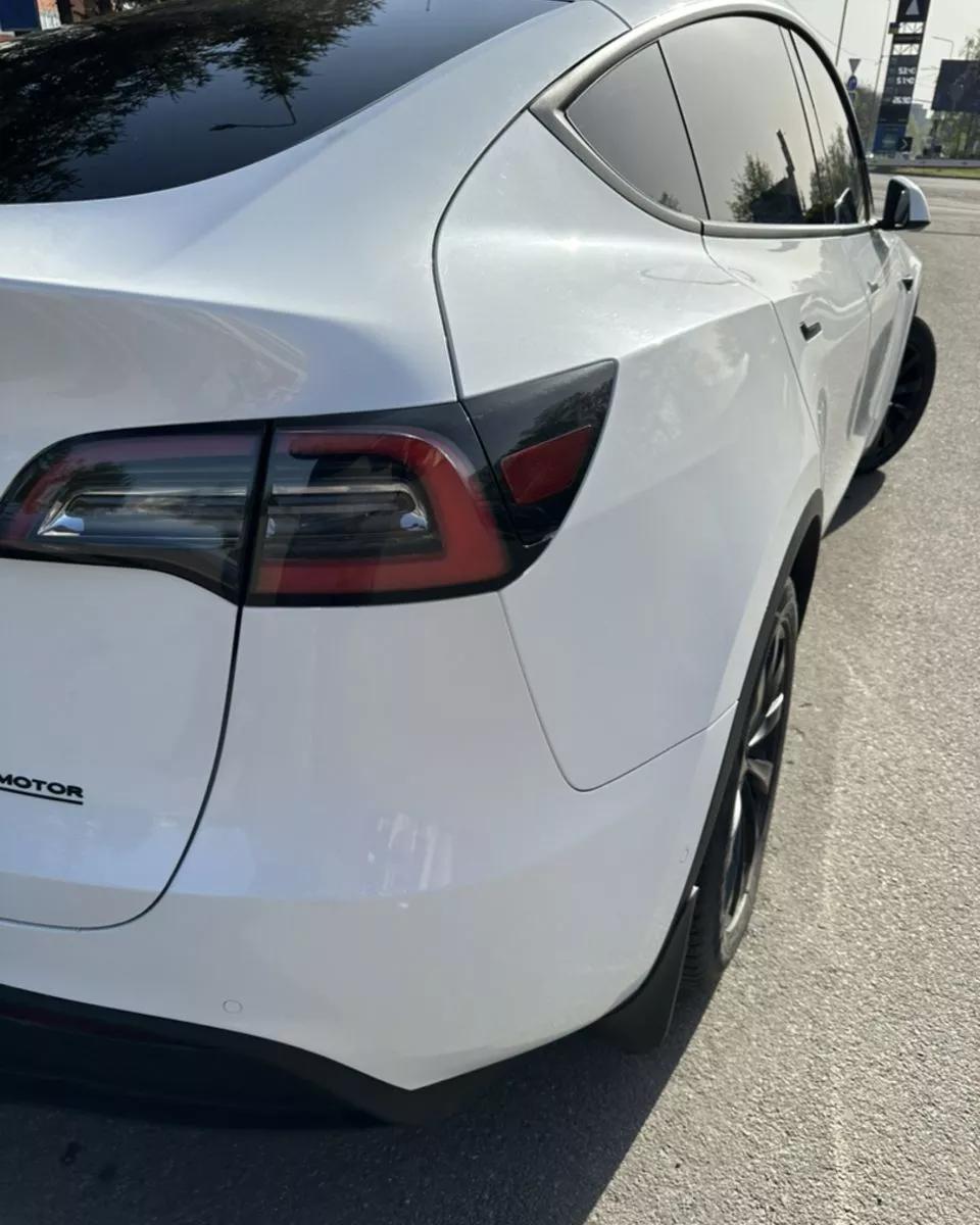 Tesla Model Y  75 kWh 2021191