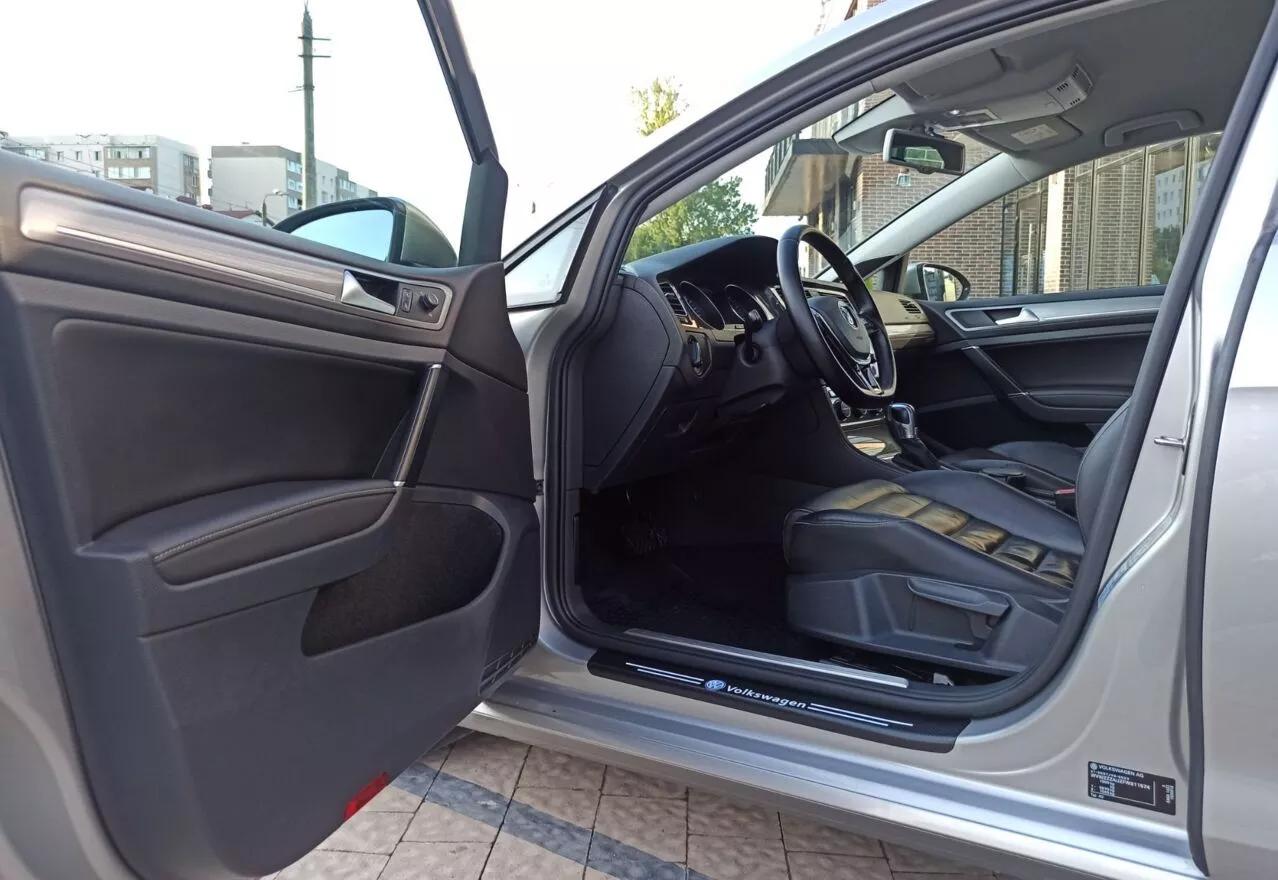 Volkswagen e-Golf  24 kWh 2015451