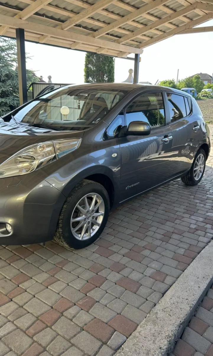Nissan Leaf  201501