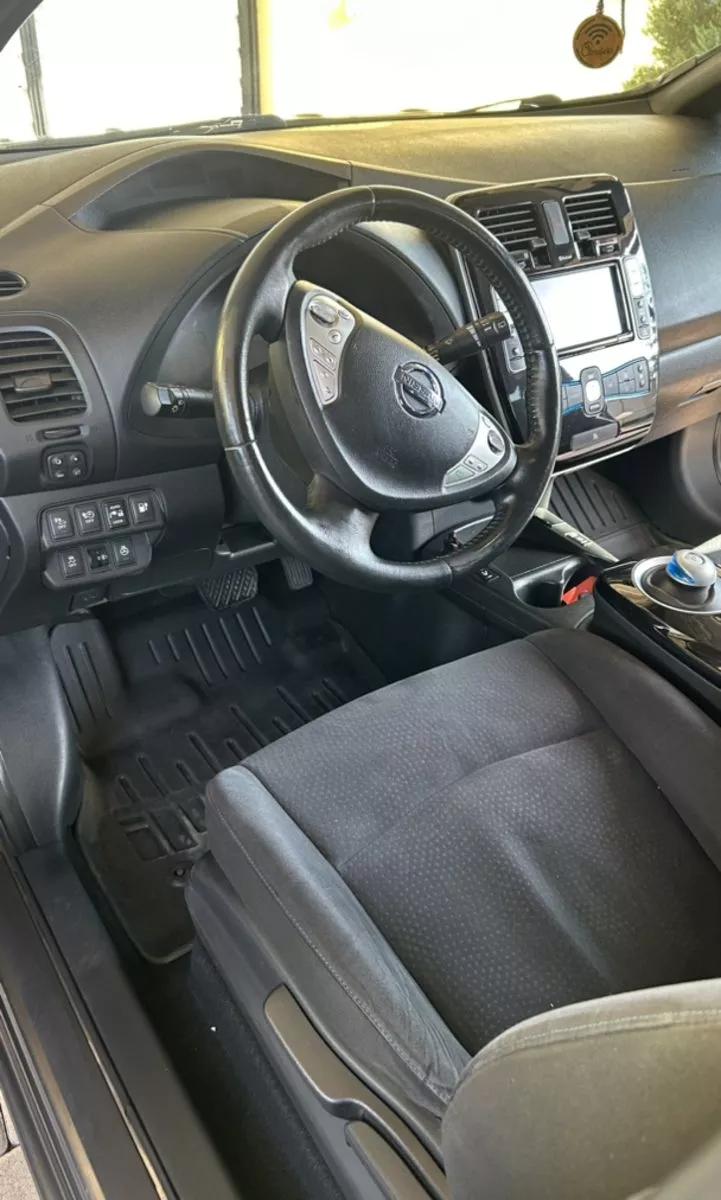 Nissan Leaf  201521