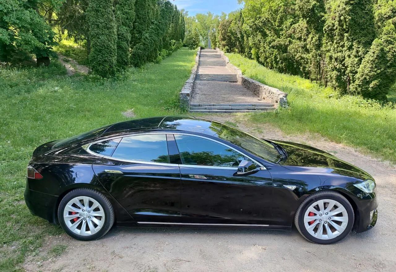 Tesla Model S  100 kWh 2016thumbnail31