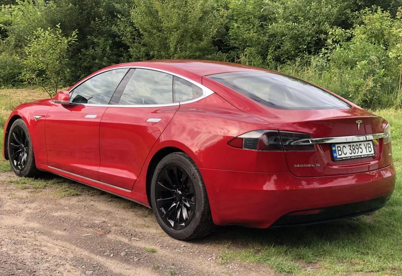 Tesla Model S  90 kWh 2016201