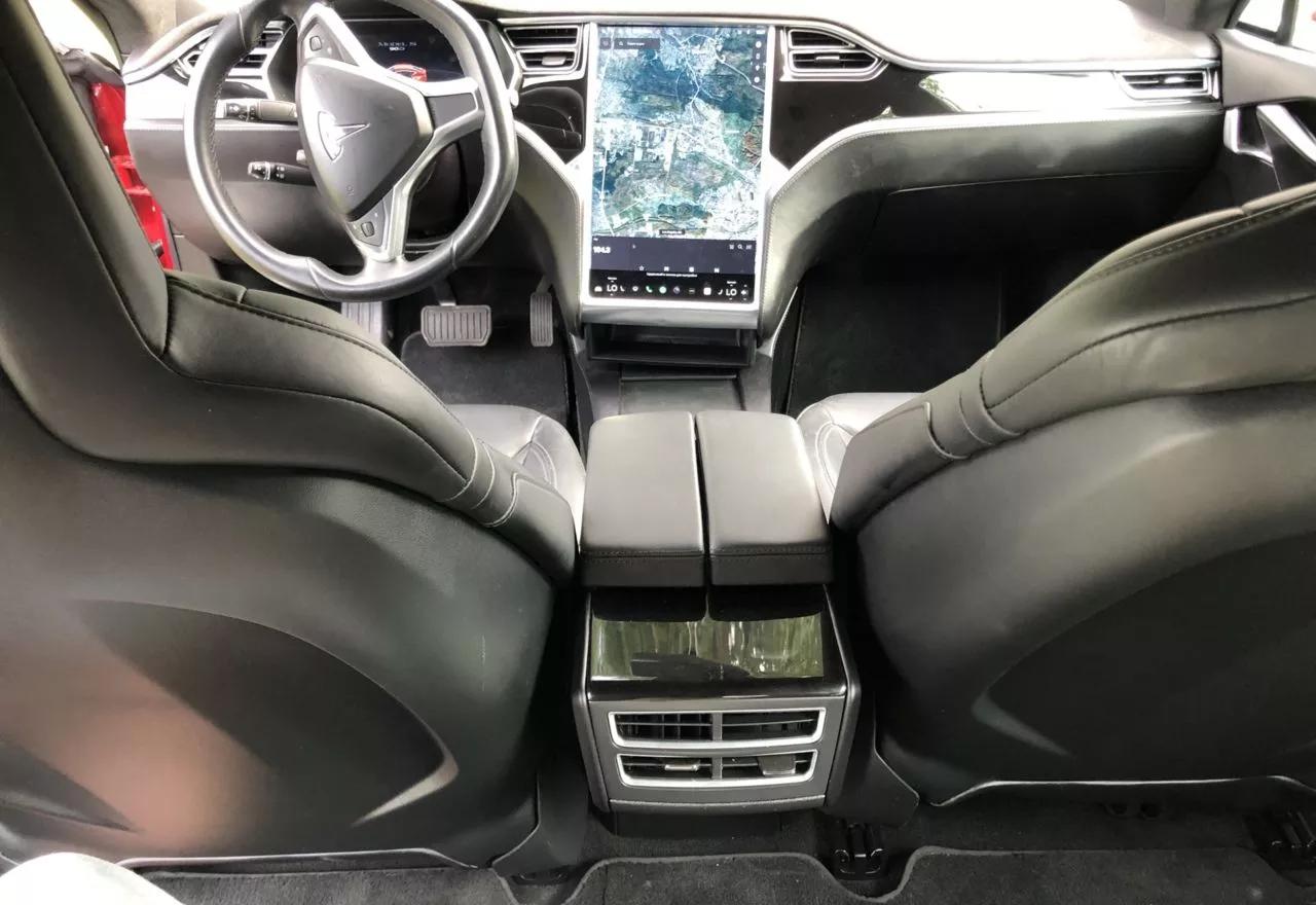 Tesla Model S  90 kWh 2016401