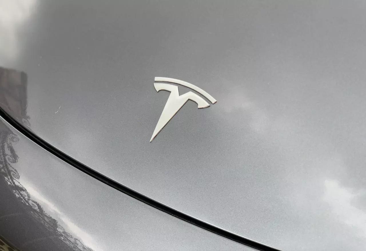Tesla Model 3  80.5 kWh 2019171