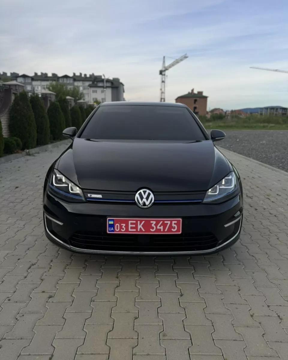 Volkswagen e-Golf  24 kWh 2015thumbnail61