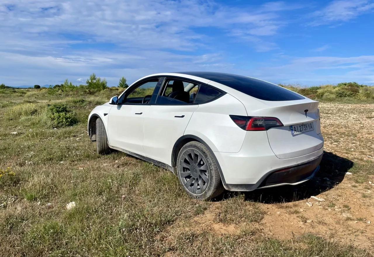 Tesla Model Y  75 kWh 202131