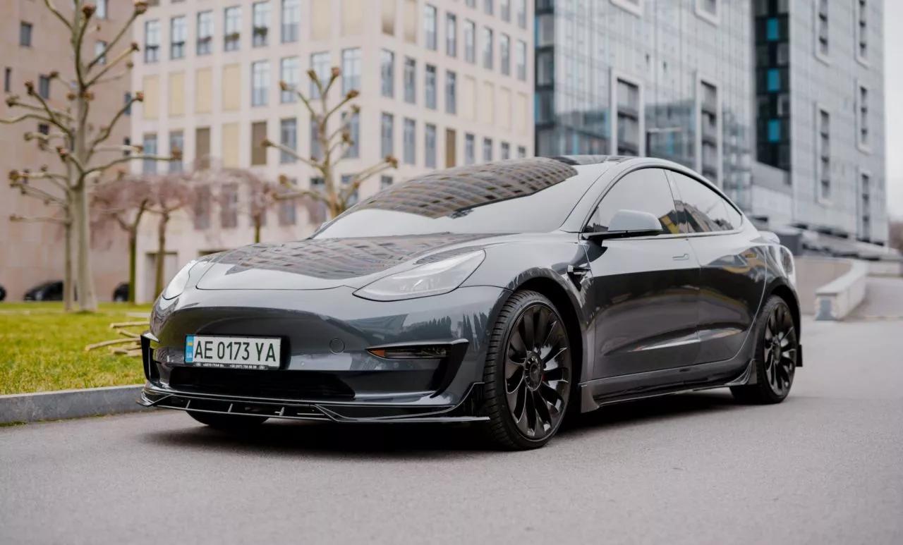 Tesla Model 3  80.5 kWh 2022thumbnail451