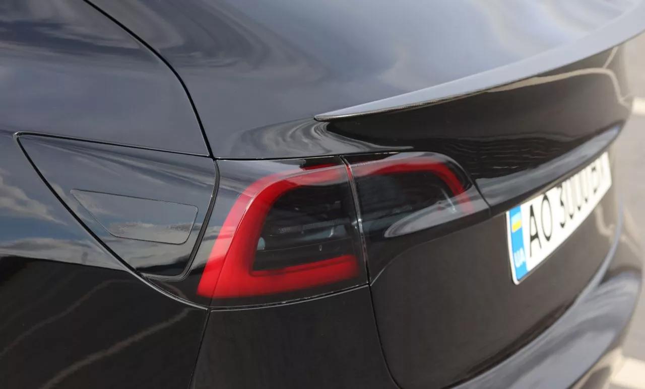 Tesla Model 3  80.5 kWh 2019341