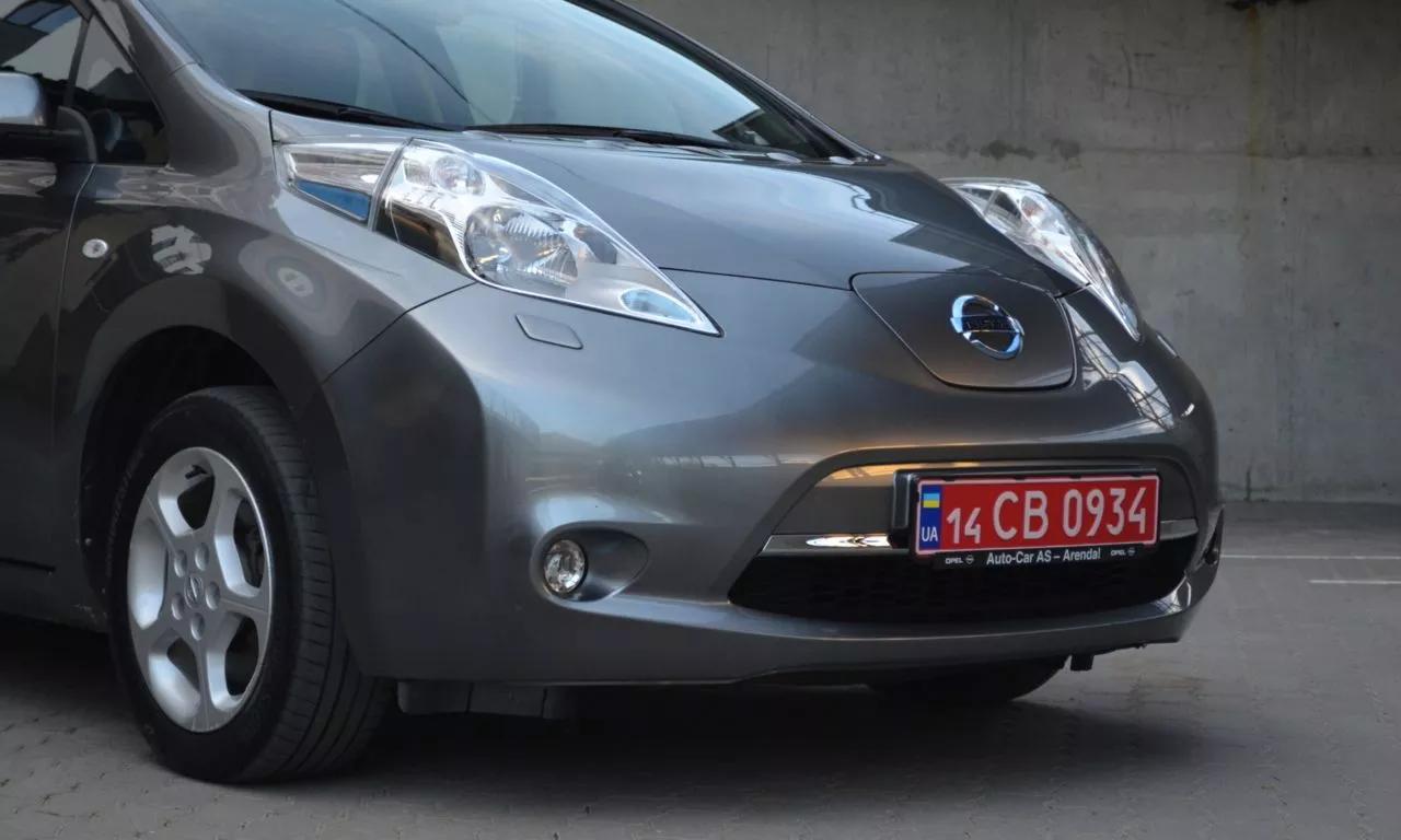 Nissan Leaf  30 kWh 2017thumbnail111
