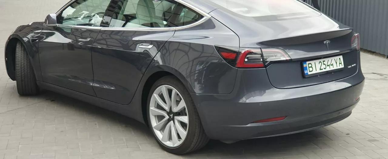 Tesla Model 3  201881