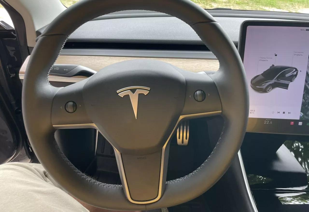Tesla Model 3  68.3 kWh 2020thumbnail311