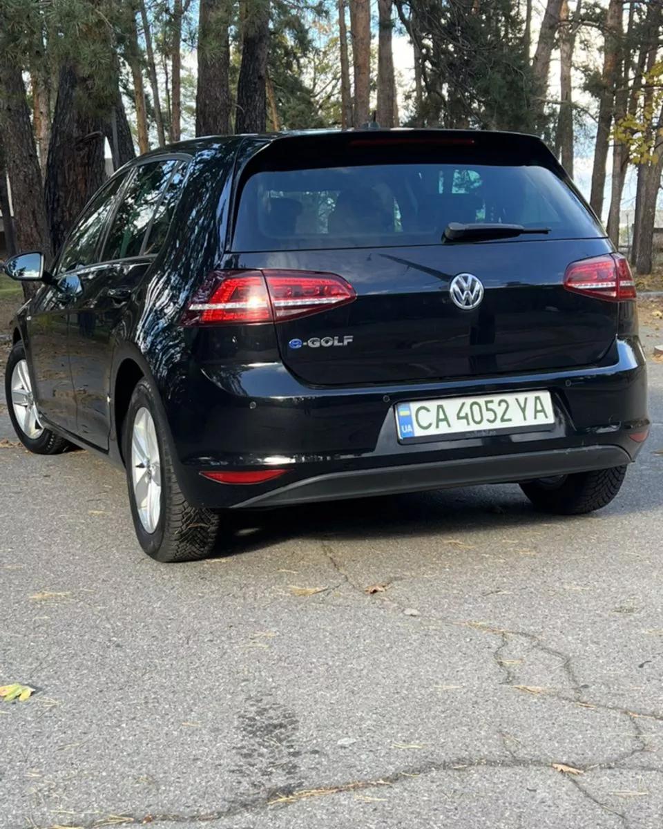 Volkswagen e-Golf  24 kWh 2016201