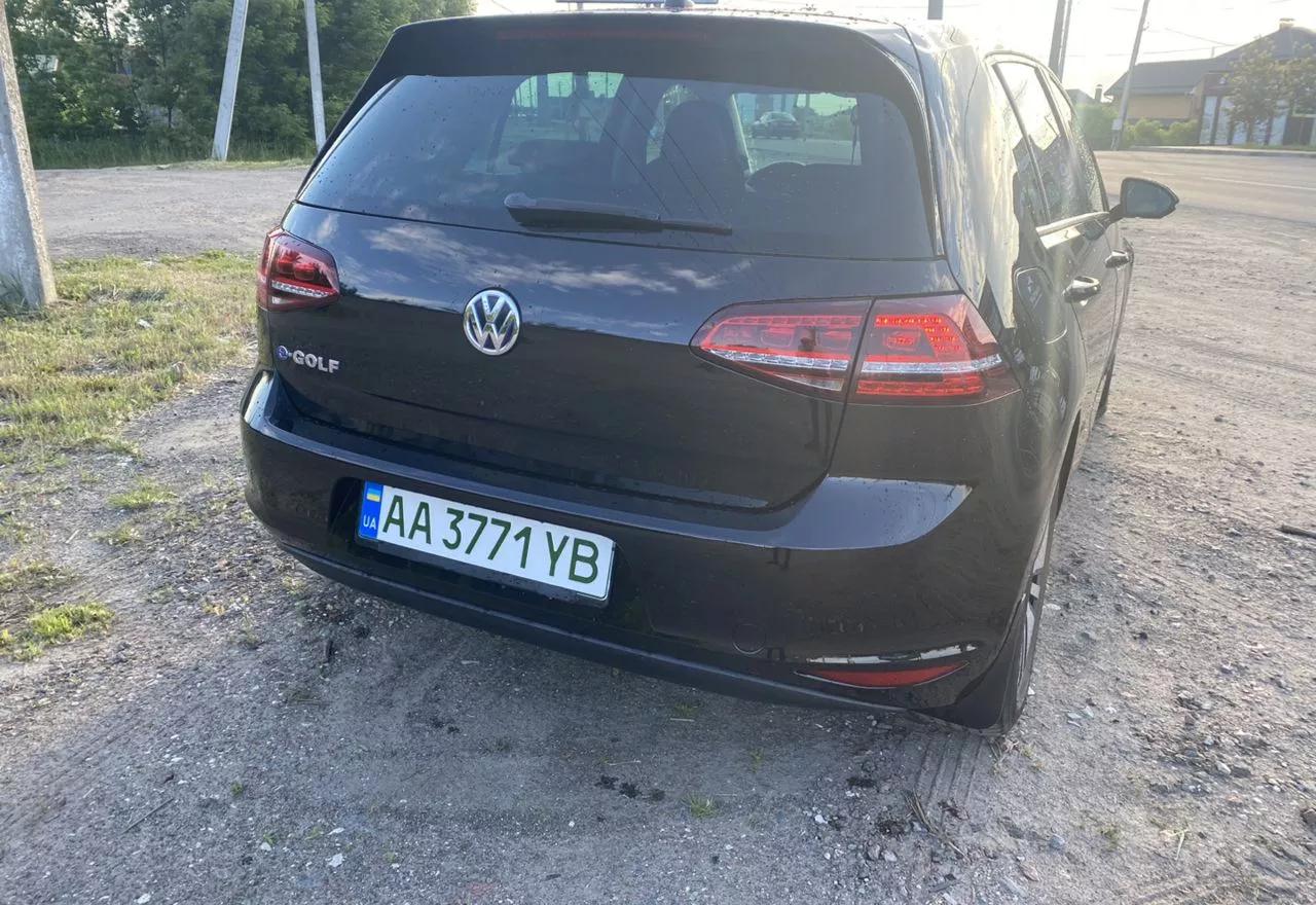 Volkswagen e-Golf  201591
