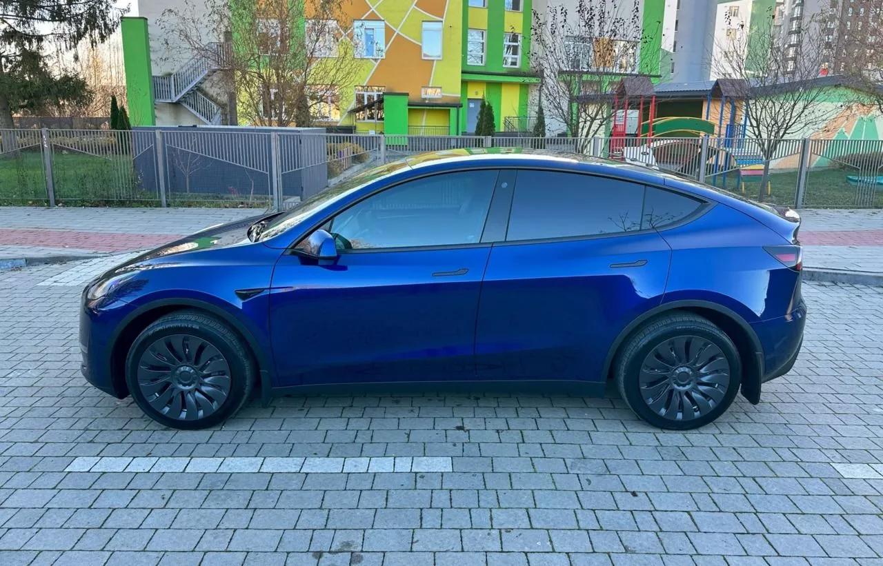 Tesla Model Y  80.5 kWh 2022181