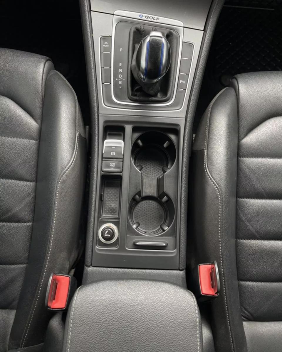 Volkswagen e-Golf  24 kWh 2015441