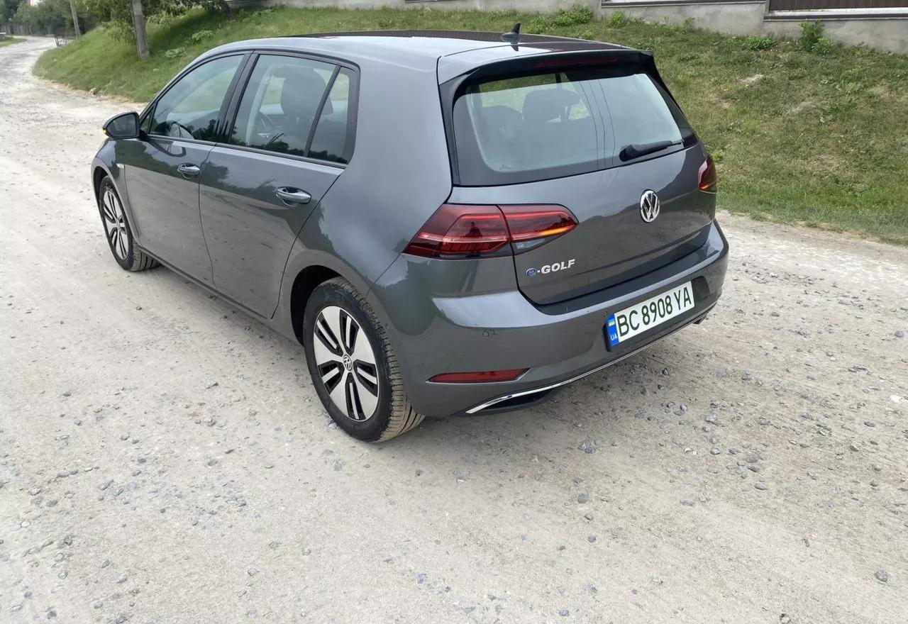Volkswagen e-Golf  36 kWh 201951