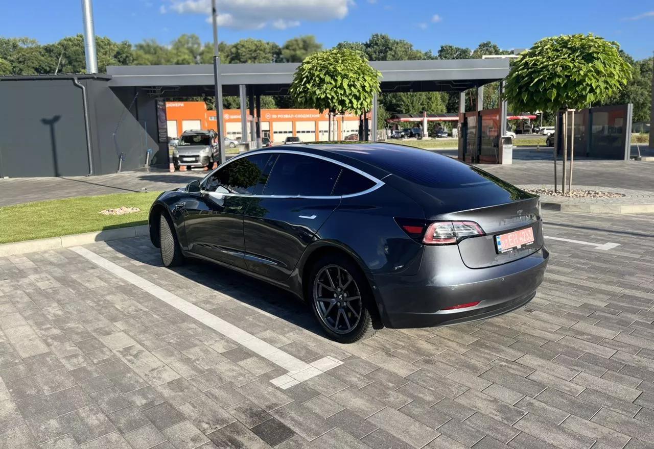 Tesla Model 3  78 kWh 201871