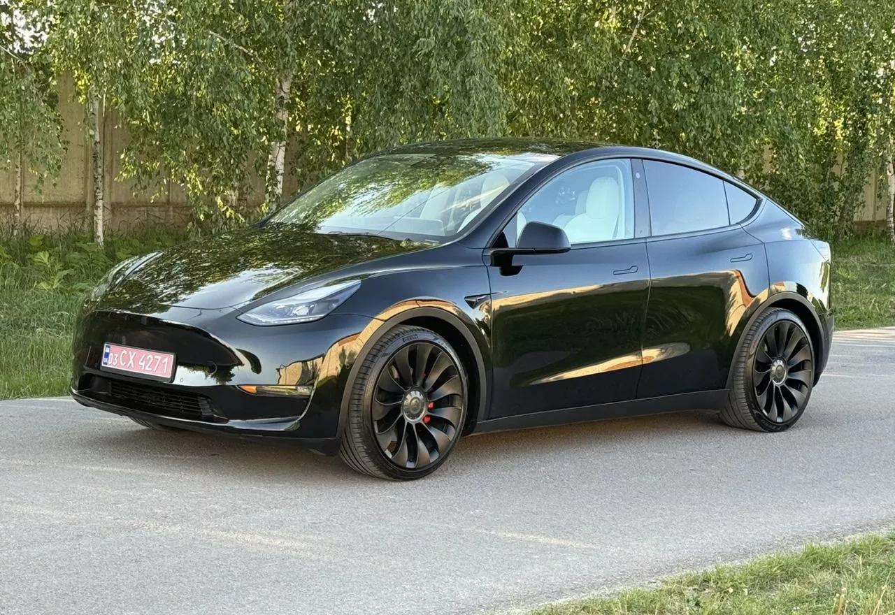 Tesla Model Y  202251