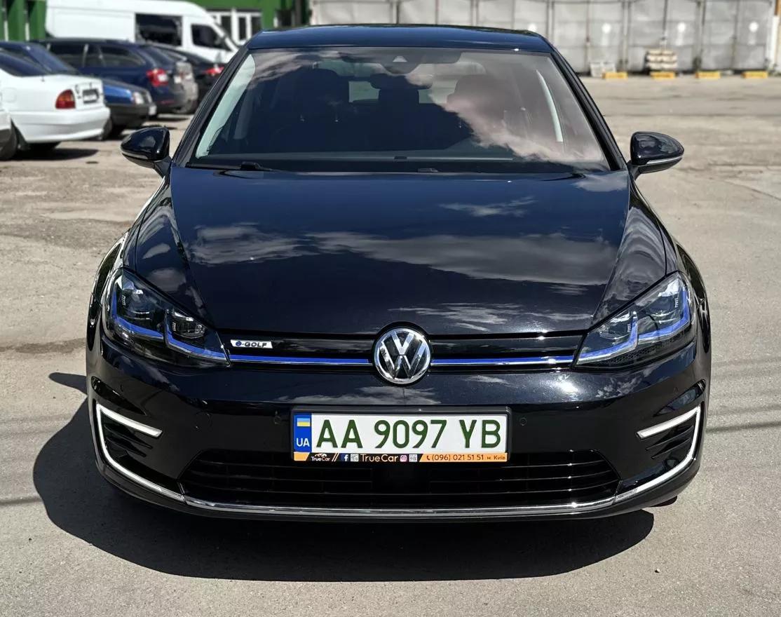 Volkswagen e-Golf  35.8 kWh 201901