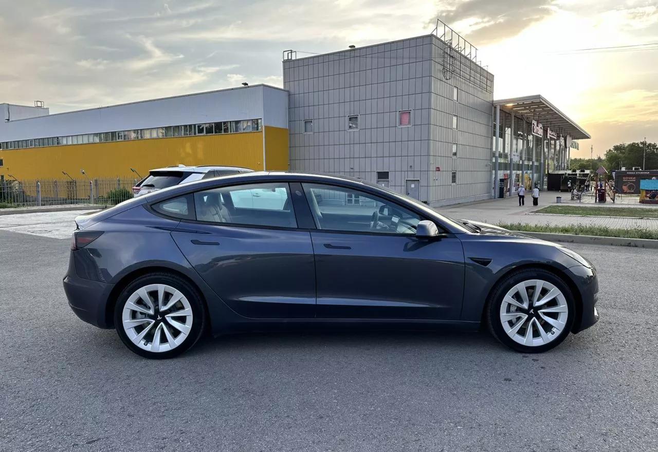 Tesla Model 3  80.5 kWh 2022thumbnail11