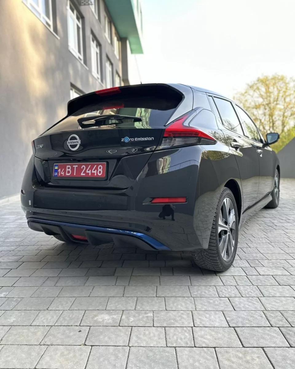 Nissan Leaf  40 kWh 2018211