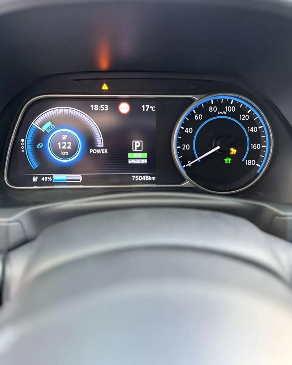 Nissan Leaf  40 kWh 2018thumbnail31