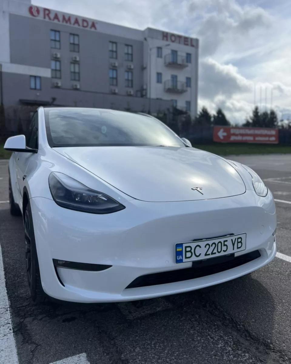 Tesla Model Y  82 kWh 202231